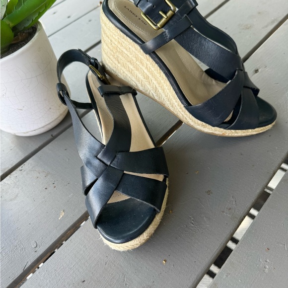 LandsEnd Navy Wedge Sandals - Picture 2 of 12